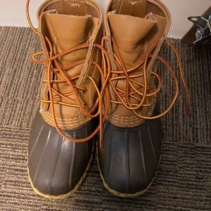Womens LL bean Size 6